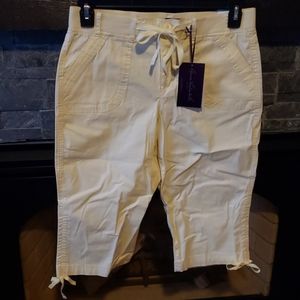 Gloria Vanderbilt Casual Skimmer Capri Pants